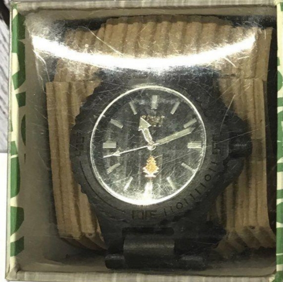 WeWood Chrono - 100% Natural Wood Watch- Dark Brown Round - Picture 2 of 2